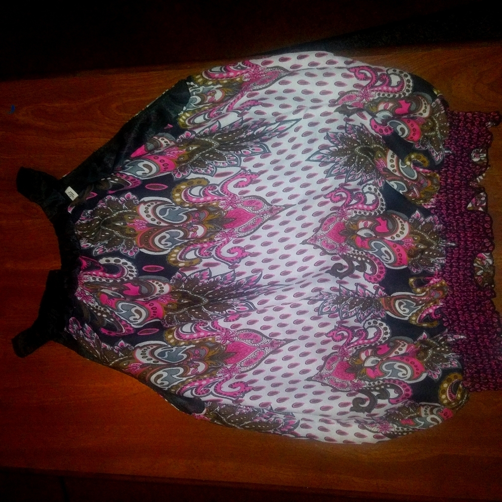 Sleeveless blouse